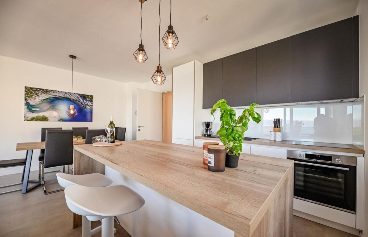 Two bedroom apartment Blue Sea Malinska Buitenkant foto